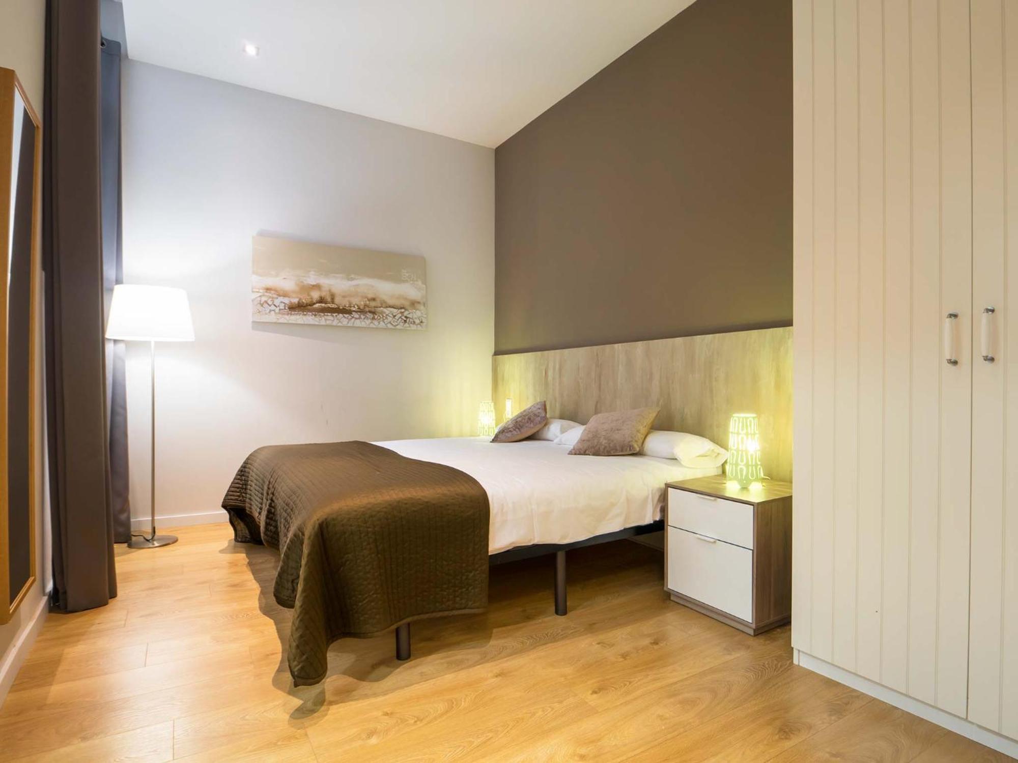 Rent Top Apartments Rambla Catalunya Барселона Номер фото