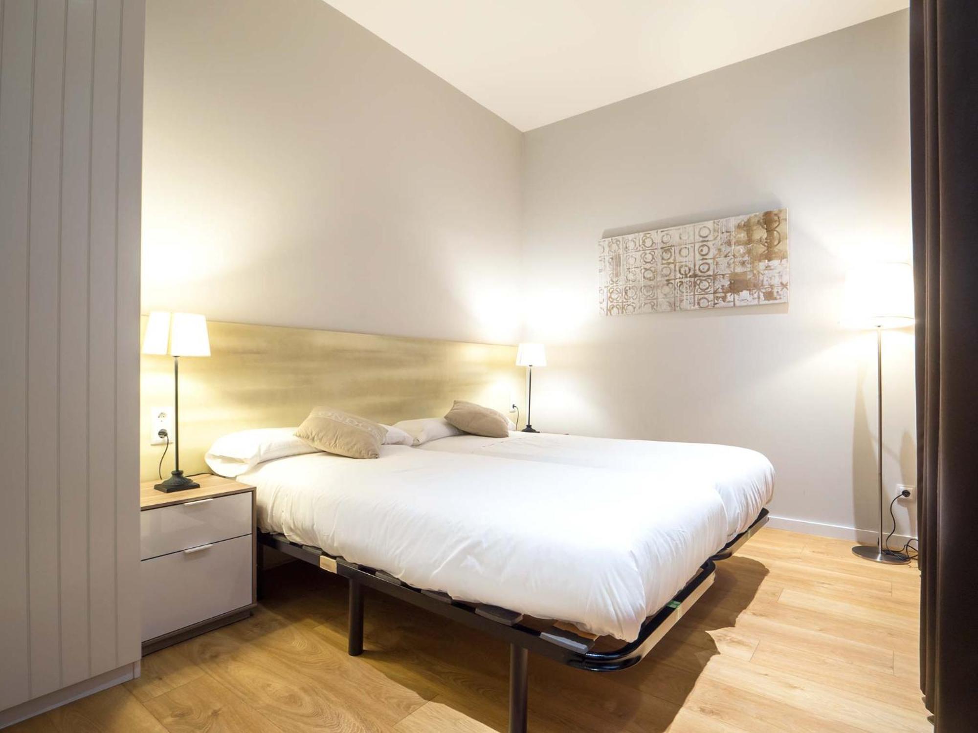 Rent Top Apartments Rambla Catalunya Барселона Экстерьер фото